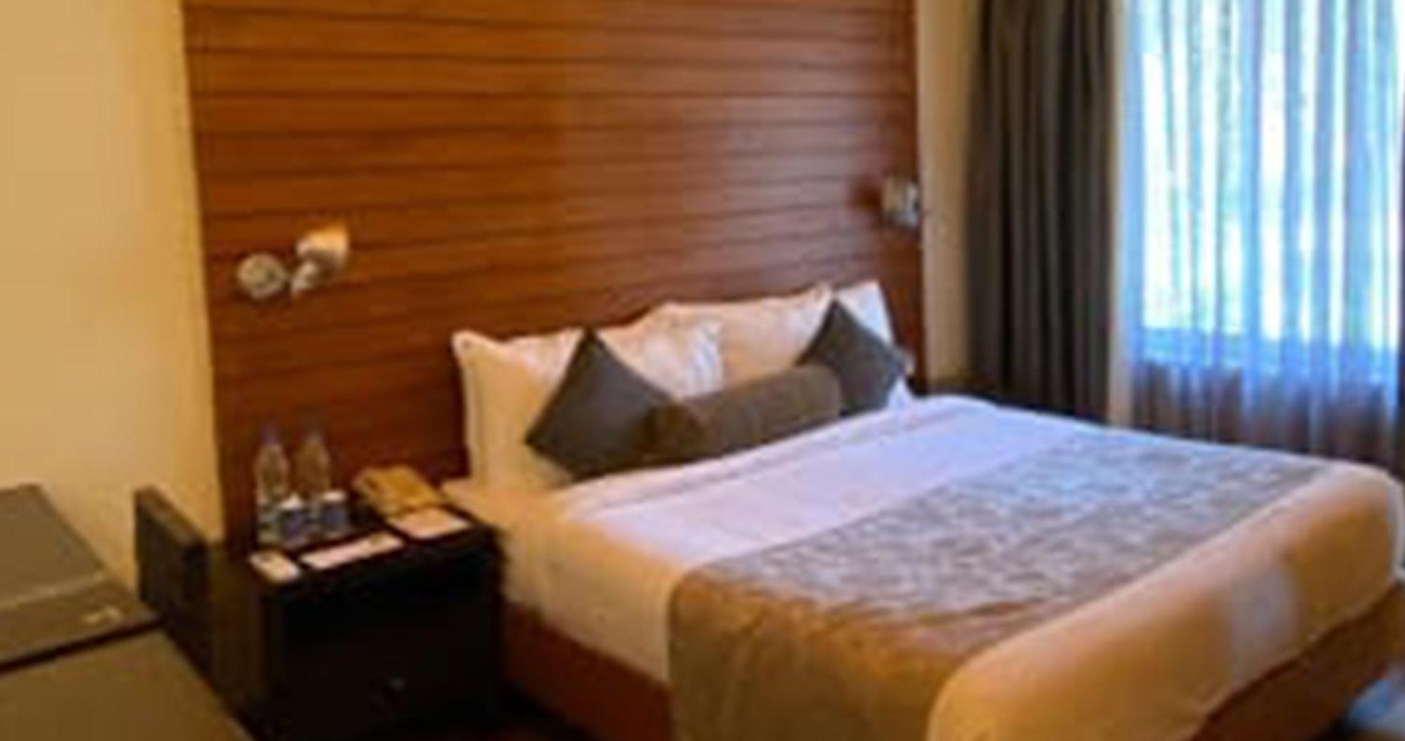 The Golkonda Resort And Spa Haydarabad Dış mekan fotoğraf