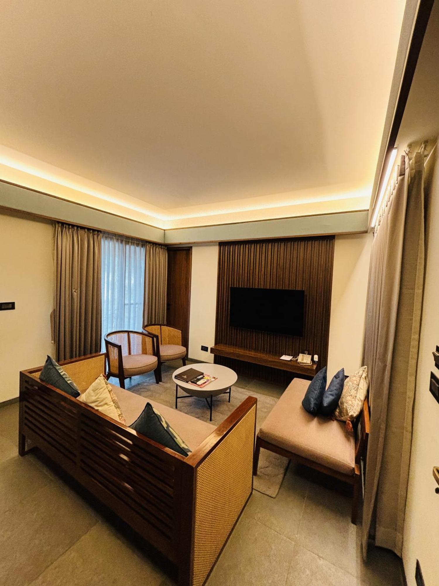 The Golkonda Resort And Spa Haydarabad Dış mekan fotoğraf